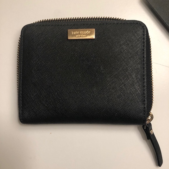 Kate Spade Wallet - Picture 1 of 5